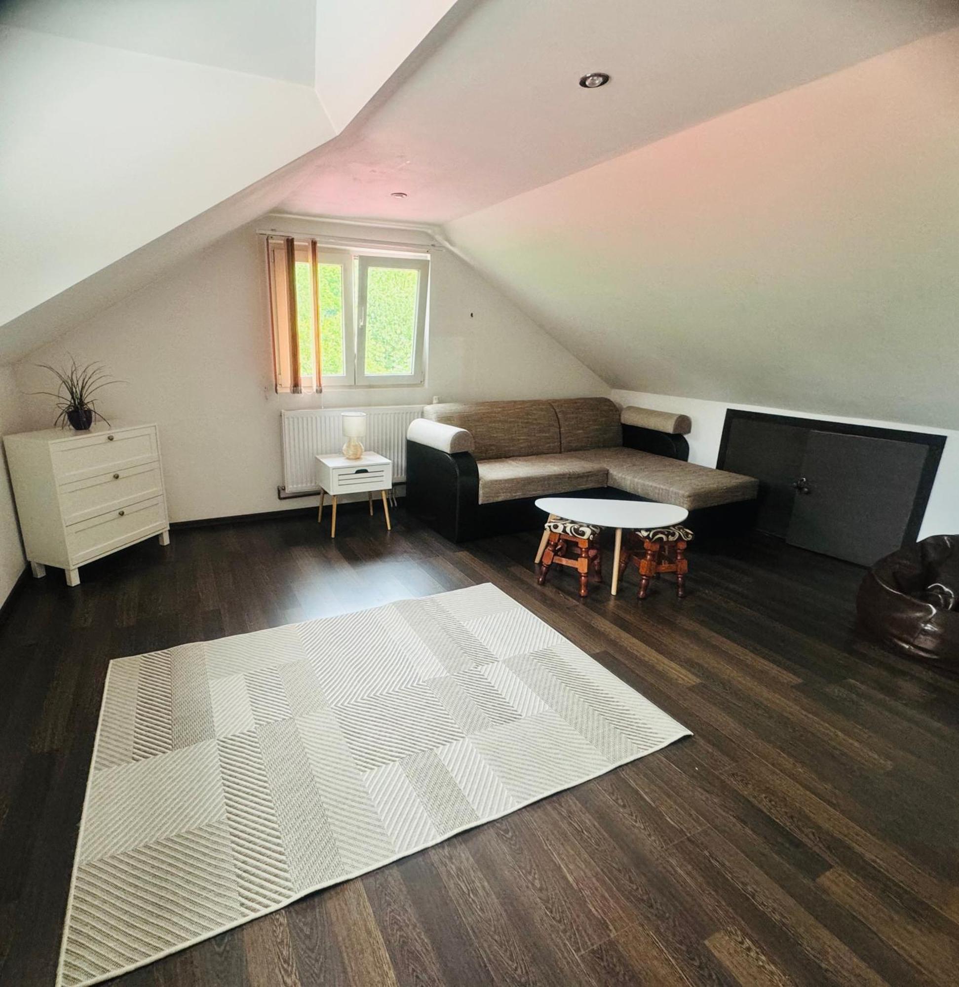 River Apartment Sinaia Exteriér fotografie